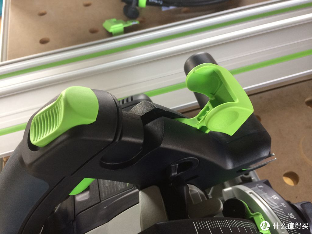 欲善其工 必先利其器：FESTOOL 费斯托 TS 55 REBQ 切入式圆锯