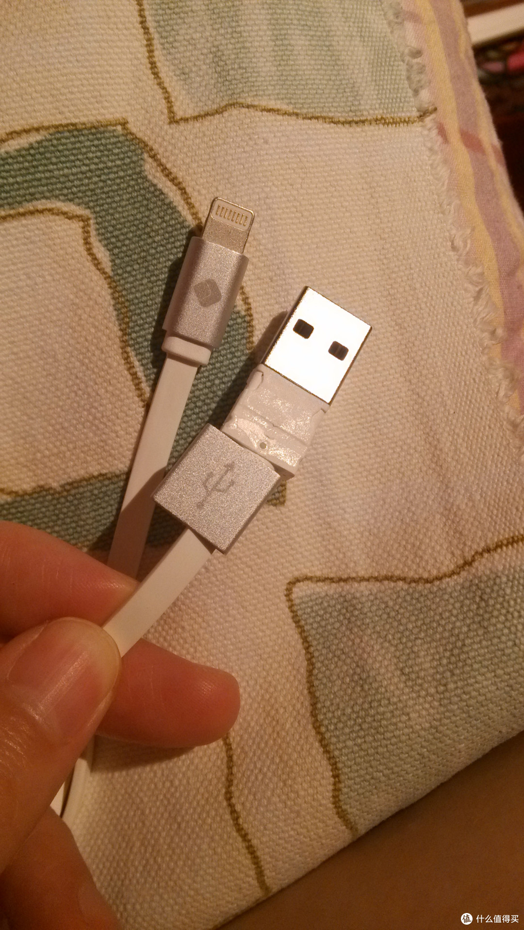 你过来，我保证不退货——机乐堂苹果5/5s数据线评测