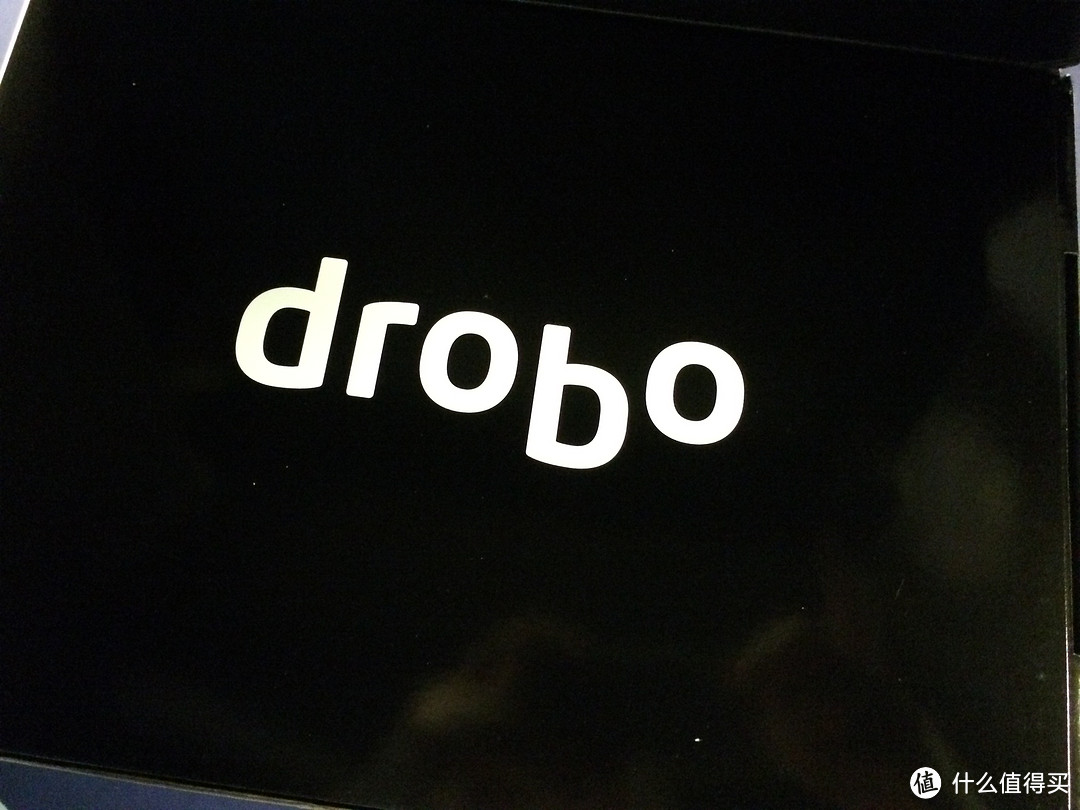 Drobo 5D 磁盘阵列系统 开箱分享感受