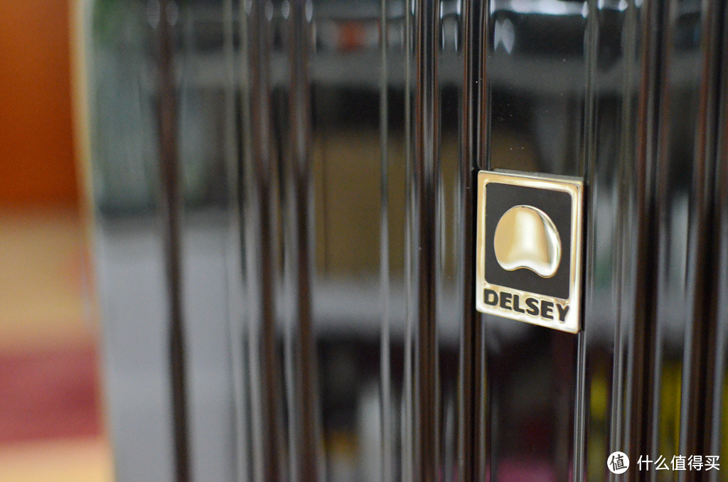 Delsey 法国大使 HELIUM AERO TROLLEY CASE 25''寸拉杆箱 开“箱”