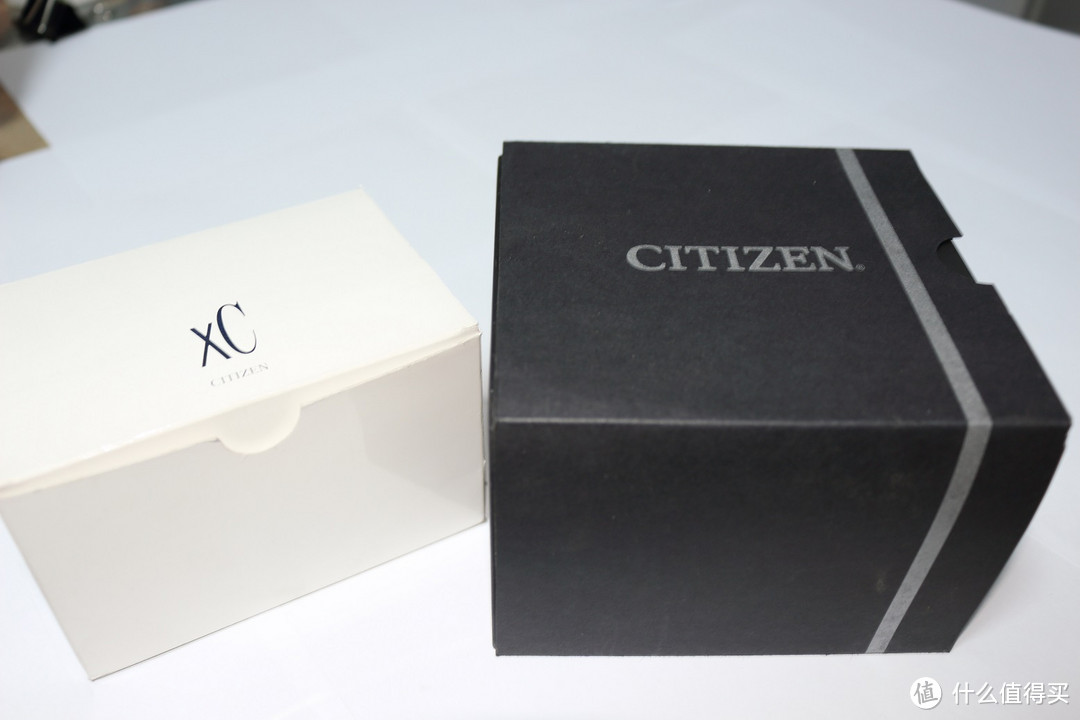 文艺范的光动能电波对表：CITIZEN 西铁城 CB1020-54A & EC1014-65W