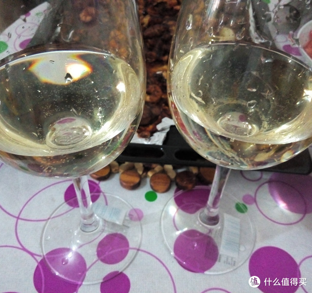 黑暗料理配乡野绅士干白葡萄酒（浪费了好酒）