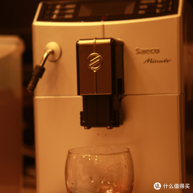 威士忌的杯，你还可以叫作咖啡杯