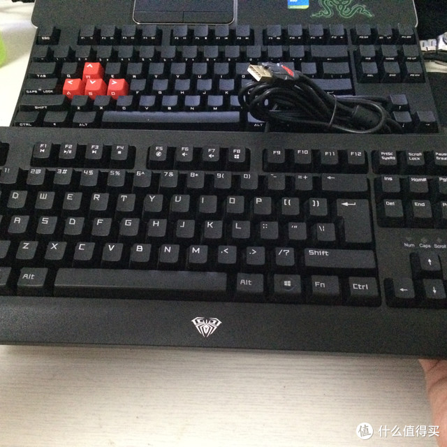 CM STORM  烈焰枪 8 7机械键盘 侧刻版 茶轴