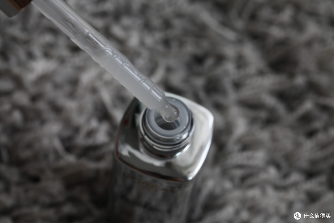 WHITE,& PERFECT——欧莱雅科研致白祛斑精华液试用报告