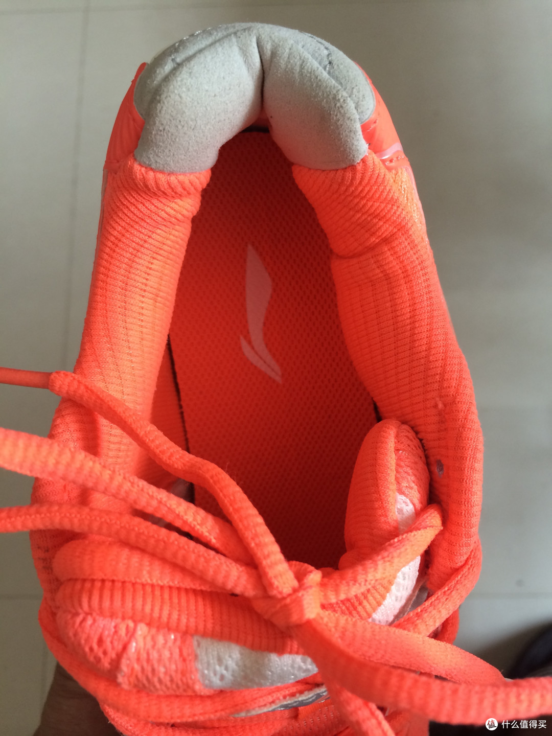 万高丛中一点亮-----老婆大人第一双跑步鞋LI-NING 李宁 烈骏稳定跑鞋