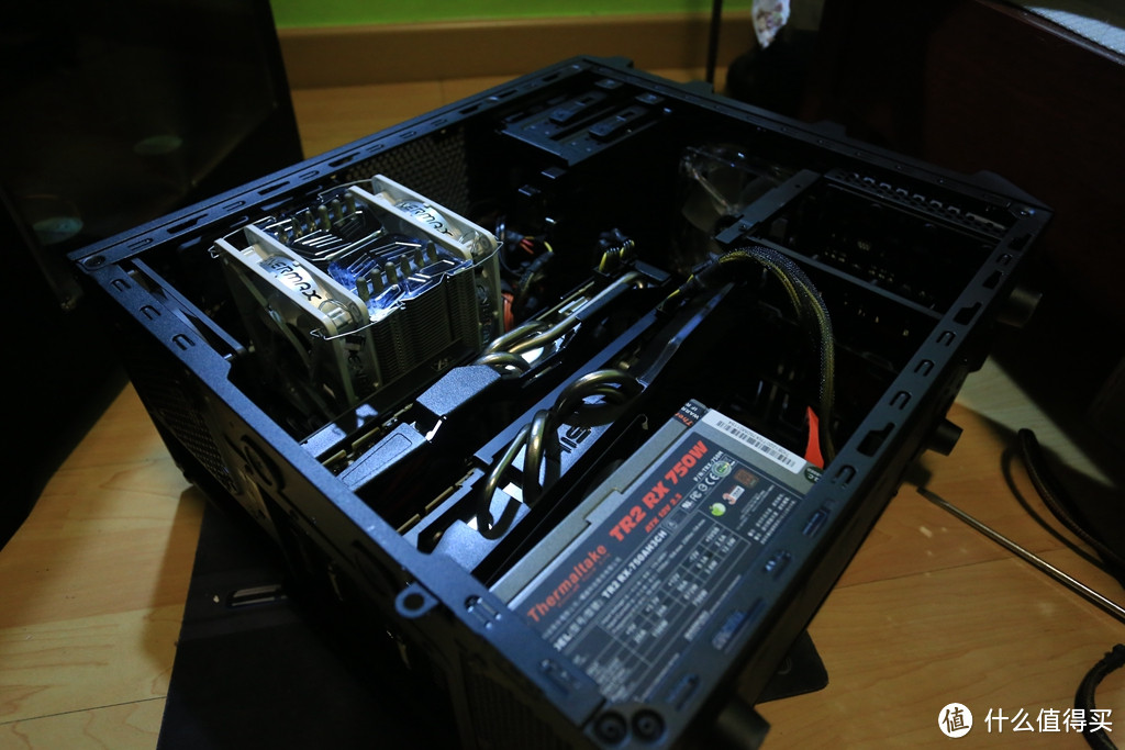 幸运体验——CORSAIR 海盗船 SPEC-03 游戏机箱高强度R9 280X CF装机实战 多图