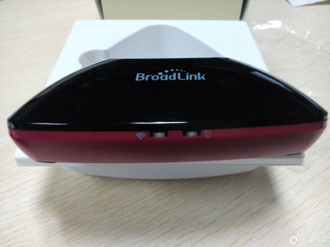 BroadLink 杰澳 RM-home 智能遥控基座之一统天下