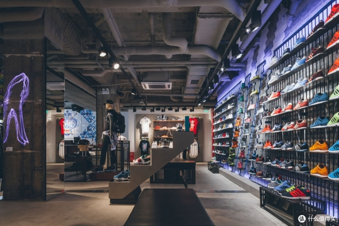 三叶情书 Adidas Originals全球第二家概念店现身上海