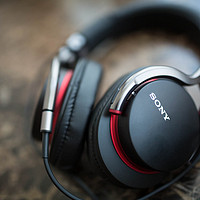 对于木耳党来说做工和佩戴才是耳机的灵魂啊：Sony 索尼 MDR-1RMK2 头戴式耳机 评测