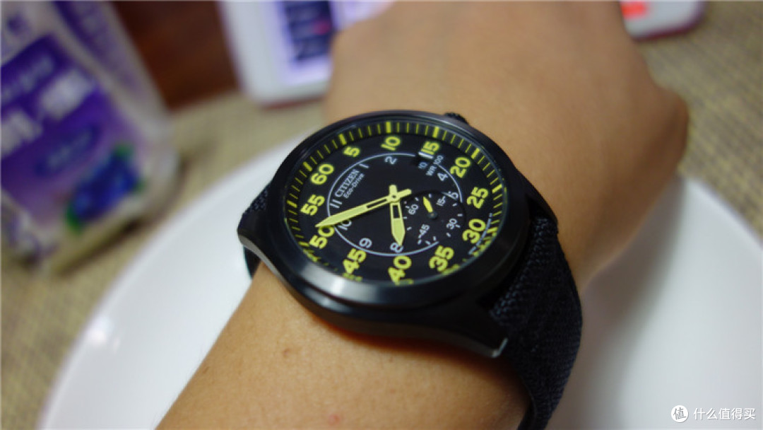 Citizen 西铁城 BV1085-14E 男款光动能腕表