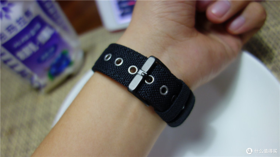 Citizen 西铁城 BV1085-14E 男款光动能腕表