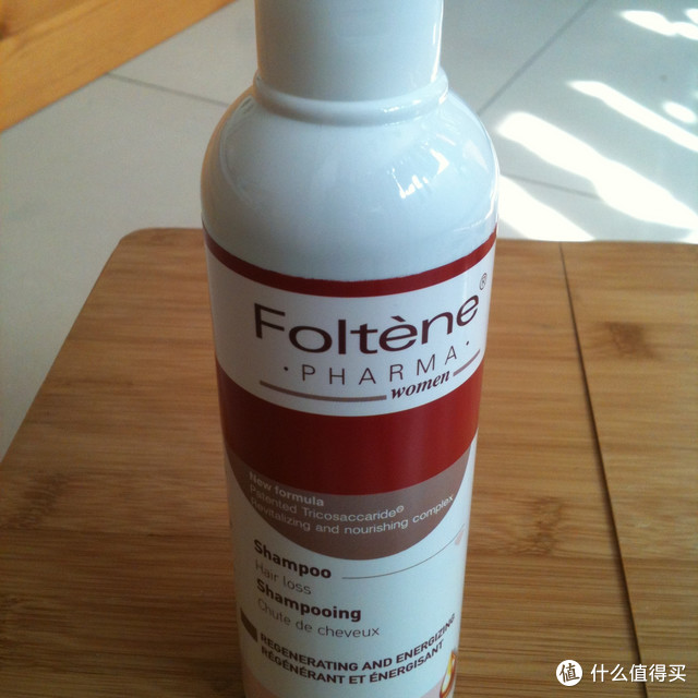 就是这种颜色好看，无味的洗发水！