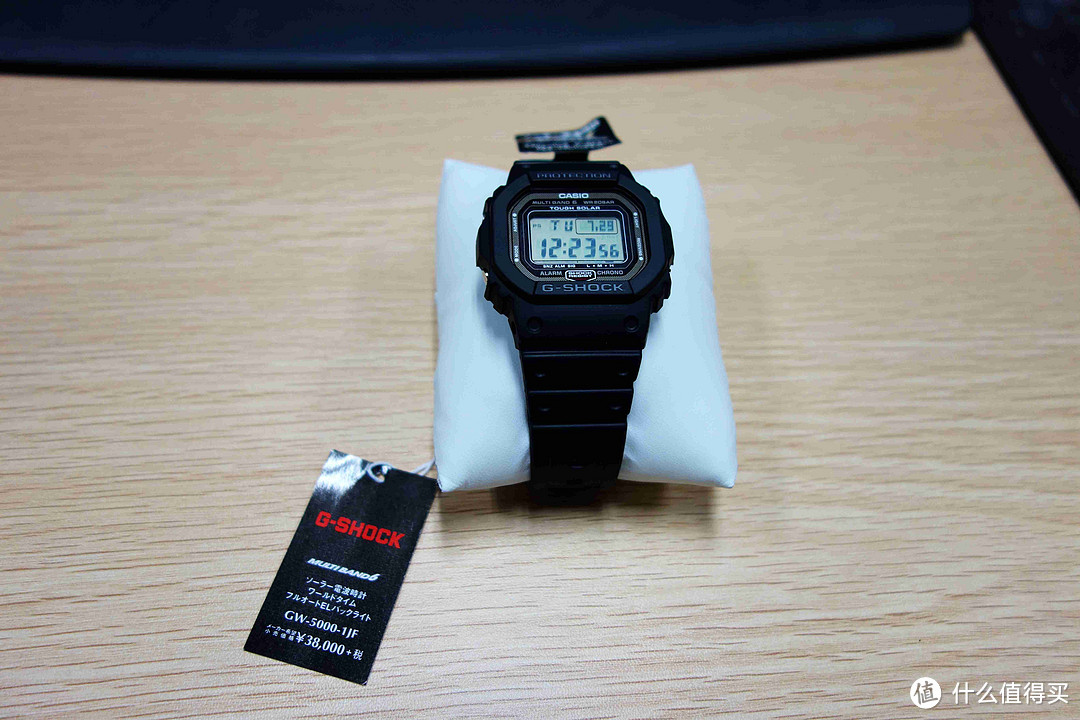 向30年的经典致敬：入手 CASIO 卡西欧 G-SHOCK GW-5000-1JF 太阳能六局电波表