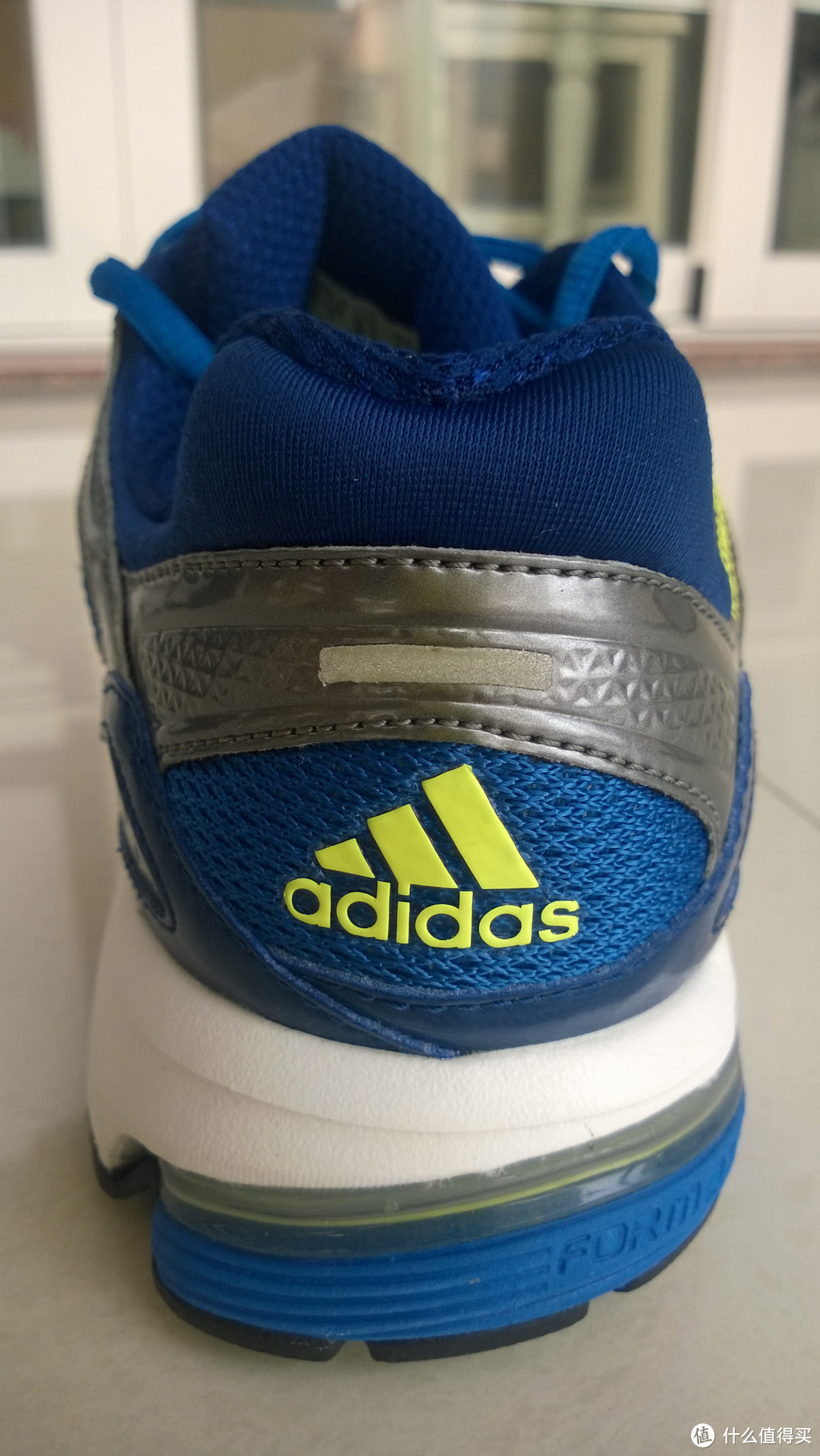 跑步装备：adidas 阿迪达斯 response stability 5 跑步鞋