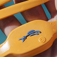 儿童智能防溺水头带 iSwimband：淹没水下时间异常发警报提醒