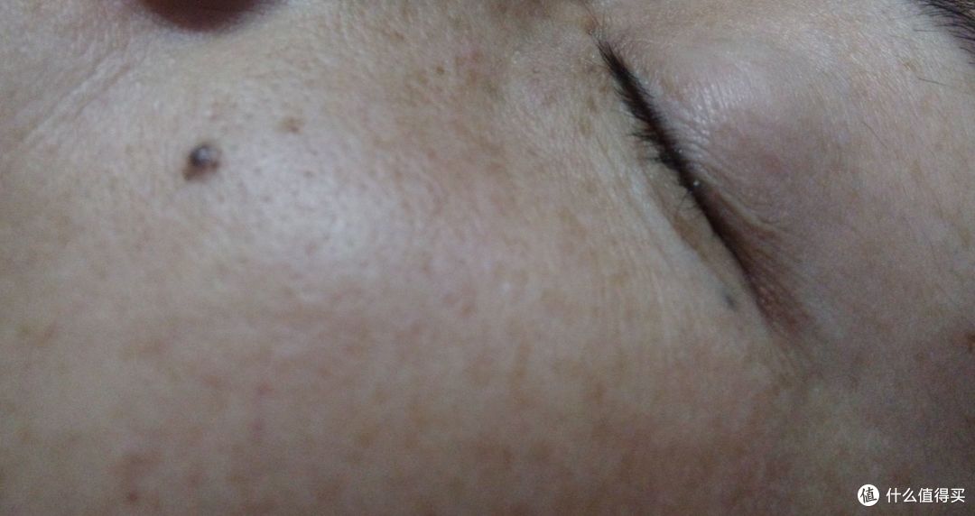 评测产品:欧莱雅 科研致白祛斑精华液 30ml
