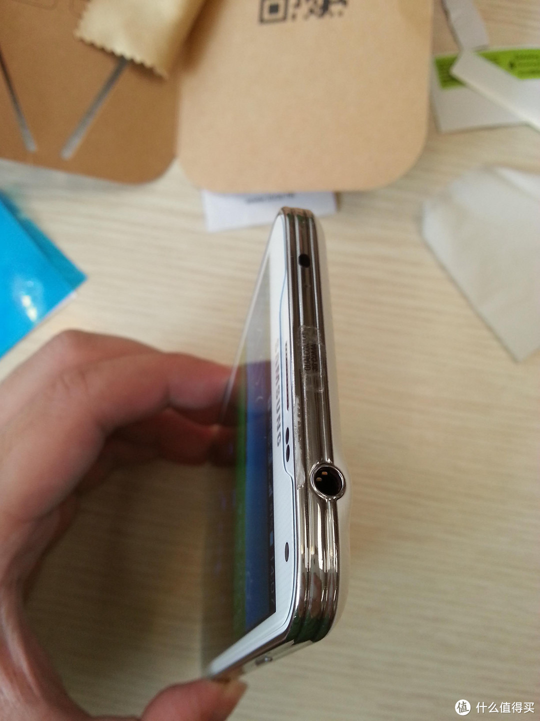 为了交作业买个手机？Loca Samsung Galaxy S5 钢化防爆玻璃膜评测。