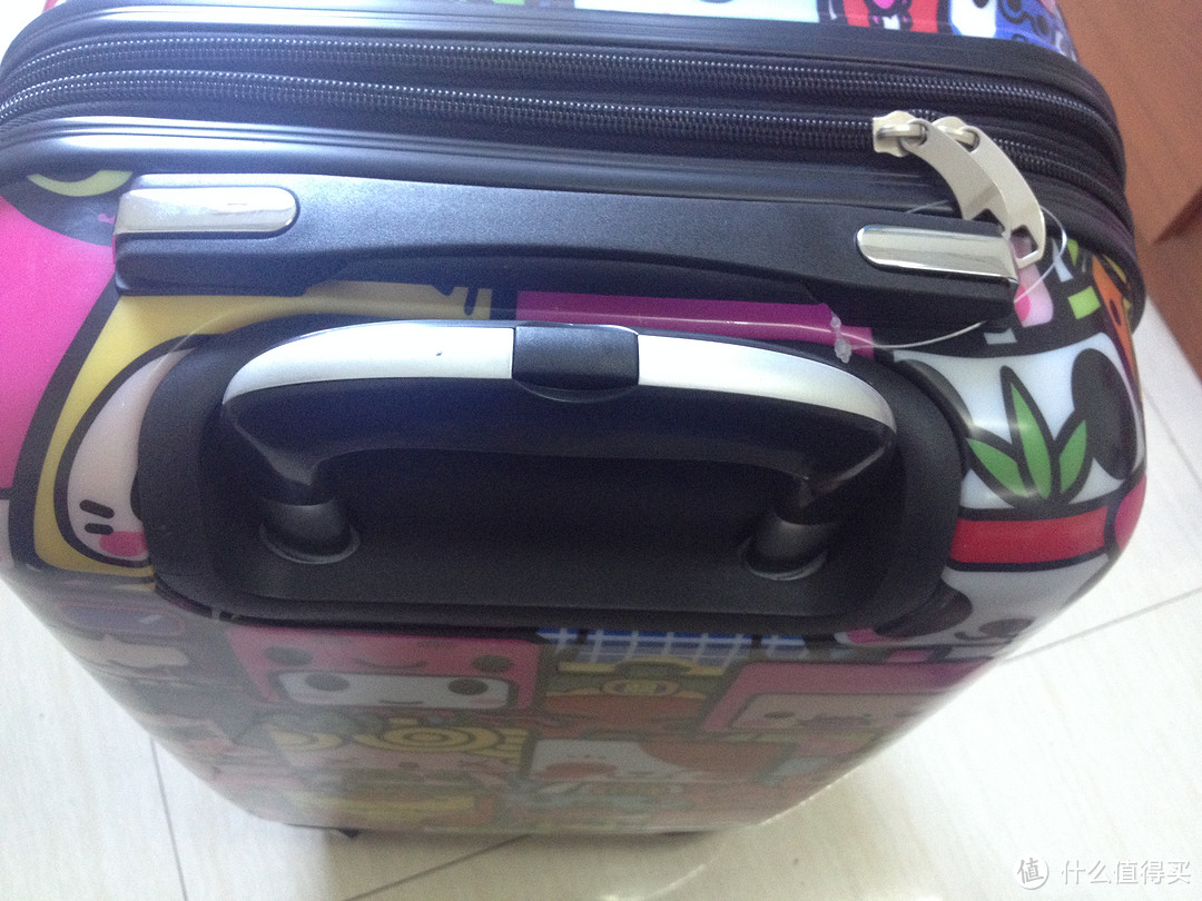 一个人的行李：张小盒 盒子世界款 自由旅行箱