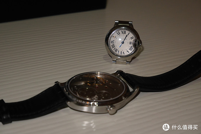 Cartier 卡地亚 蓝气球系列 女士石英腕表 W69010Z4 & IWC 万国 葡萄牙系列 机械男表 IW544501