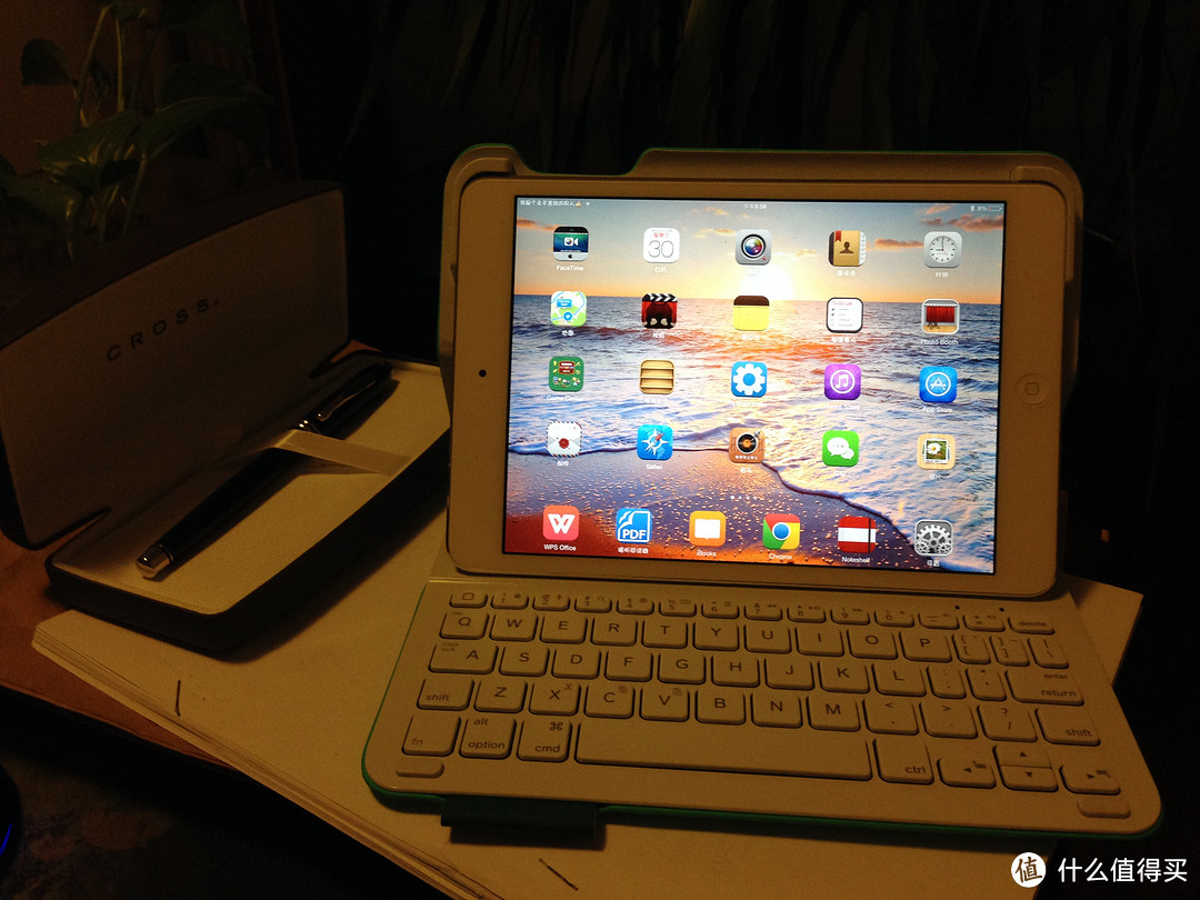 iPad mini学习娱乐两不误：Logitech 罗技ik610 iPad mini 蓝牙键盘保护套