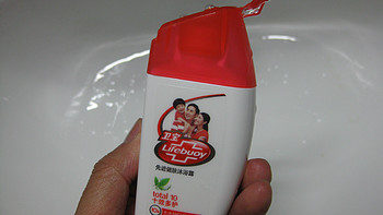 Lifebuoy 卫宝 十效倍护 先进沐浴露50ml评测