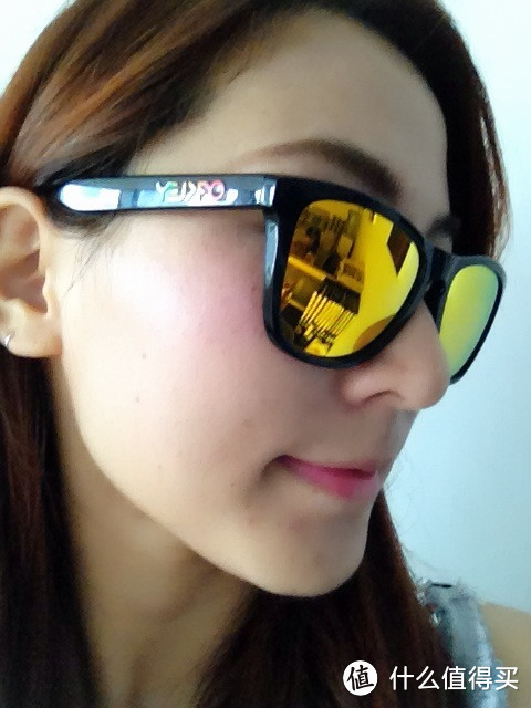 驾驭不住的亮骚——Oakley frogskins！感谢女王同学真人秀！