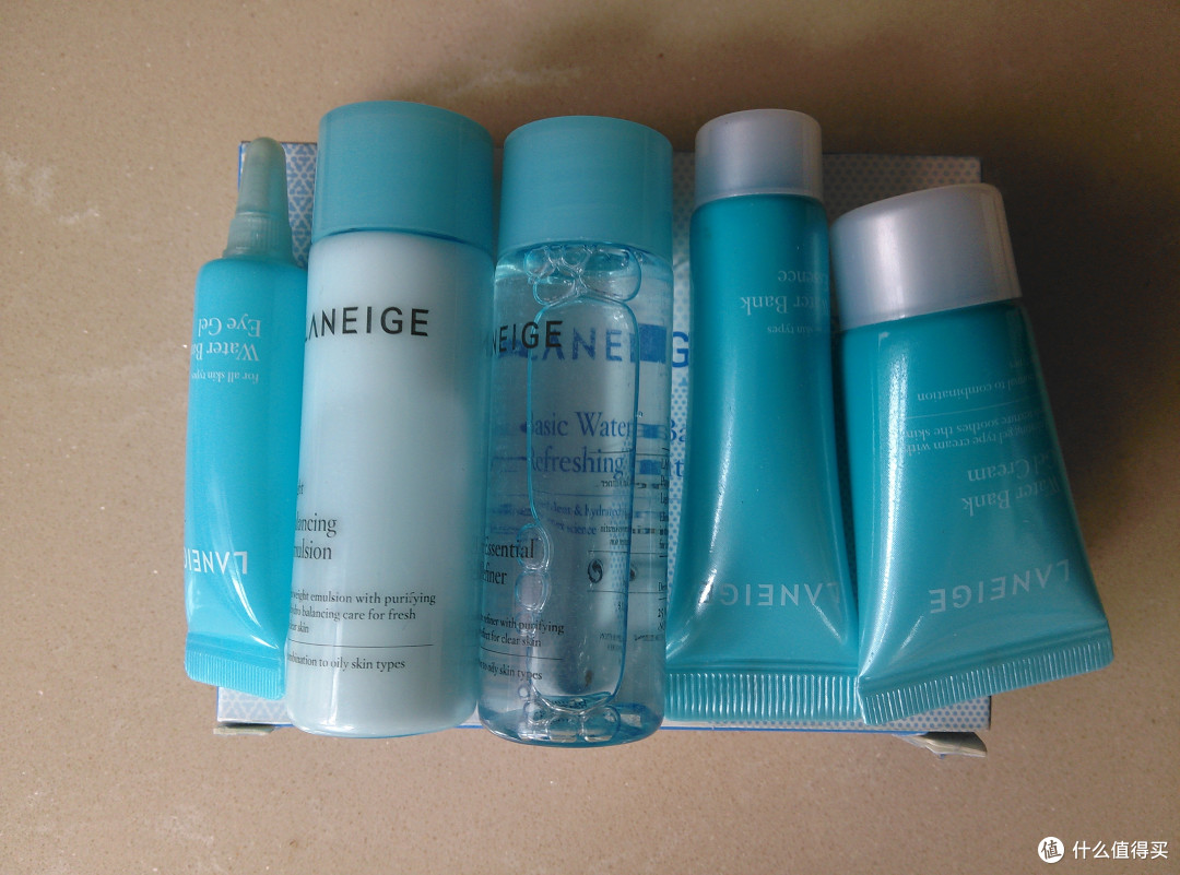 迟来的测评——兰芝 LANEIGE 水酷清盈5件套旅行装