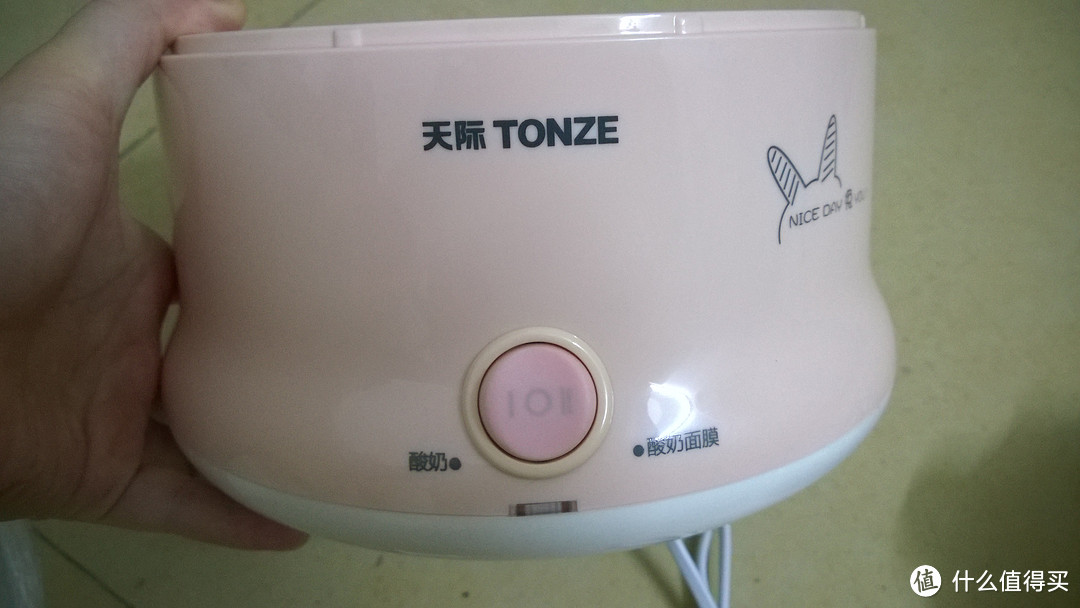 拖延症患者的第一篇晒单——TONZE 天际 SNJ-W102 兔子 酸奶面膜机试用评测