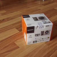 索尼 ILCE-6000L 无反相机开箱晒物(主机|镜头|适配器|眼罩|按钮)