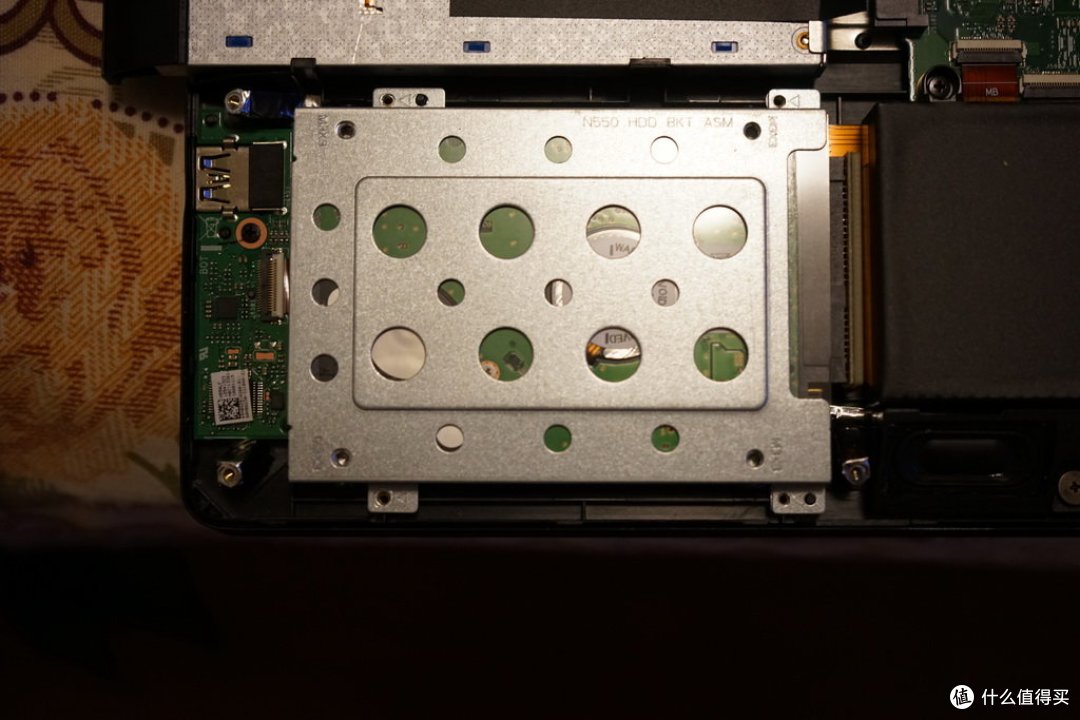 官翻ASUS 华硕 Q550LF 15.6寸笔记本电脑 小改造