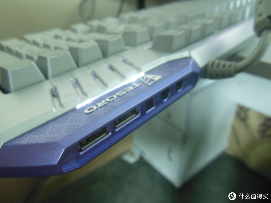 献礼扒衣见君节：Logitech 罗技 G502 游戏鼠标+TESORO 铁修罗TS-G3NL 机械键盘