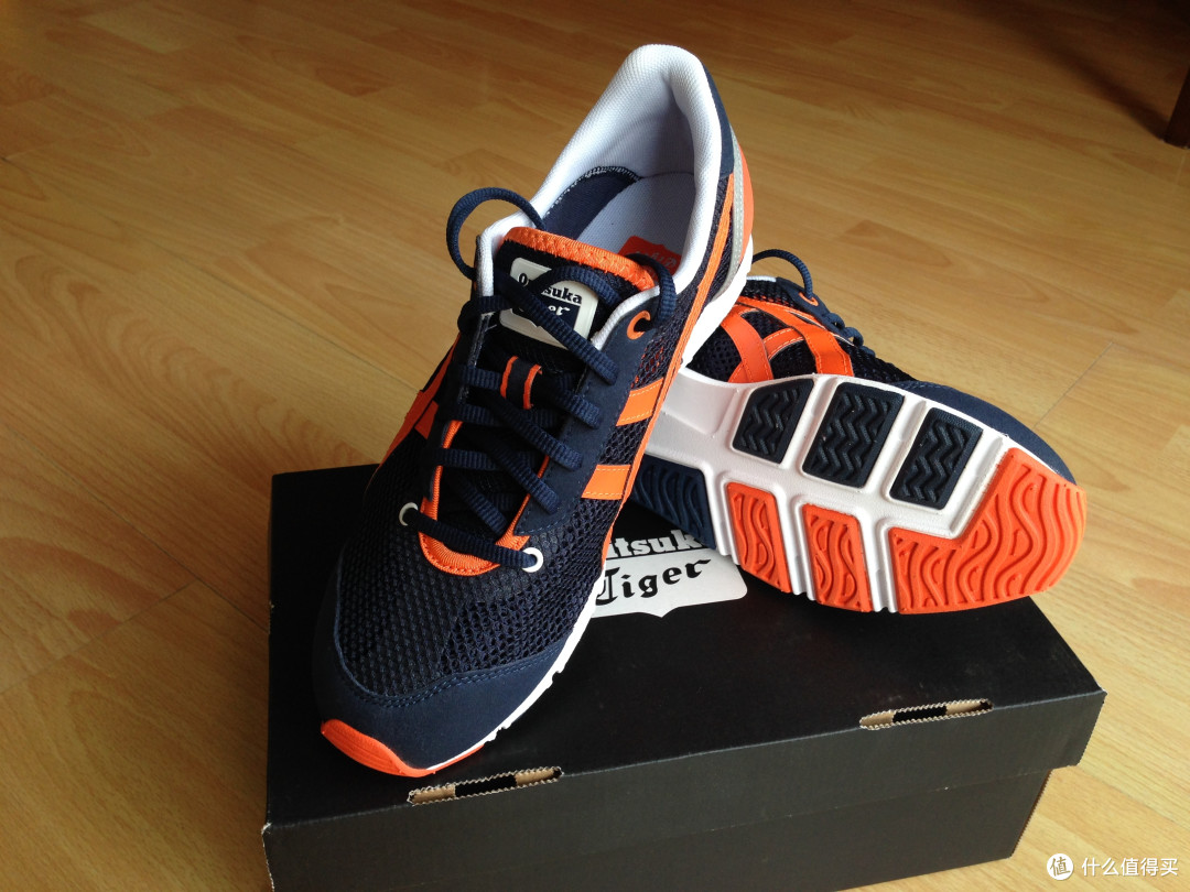 Onitsuka Tiger 鬼冢虎休闲鞋 夏季透气网面运动跑鞋男鞋 TH402N