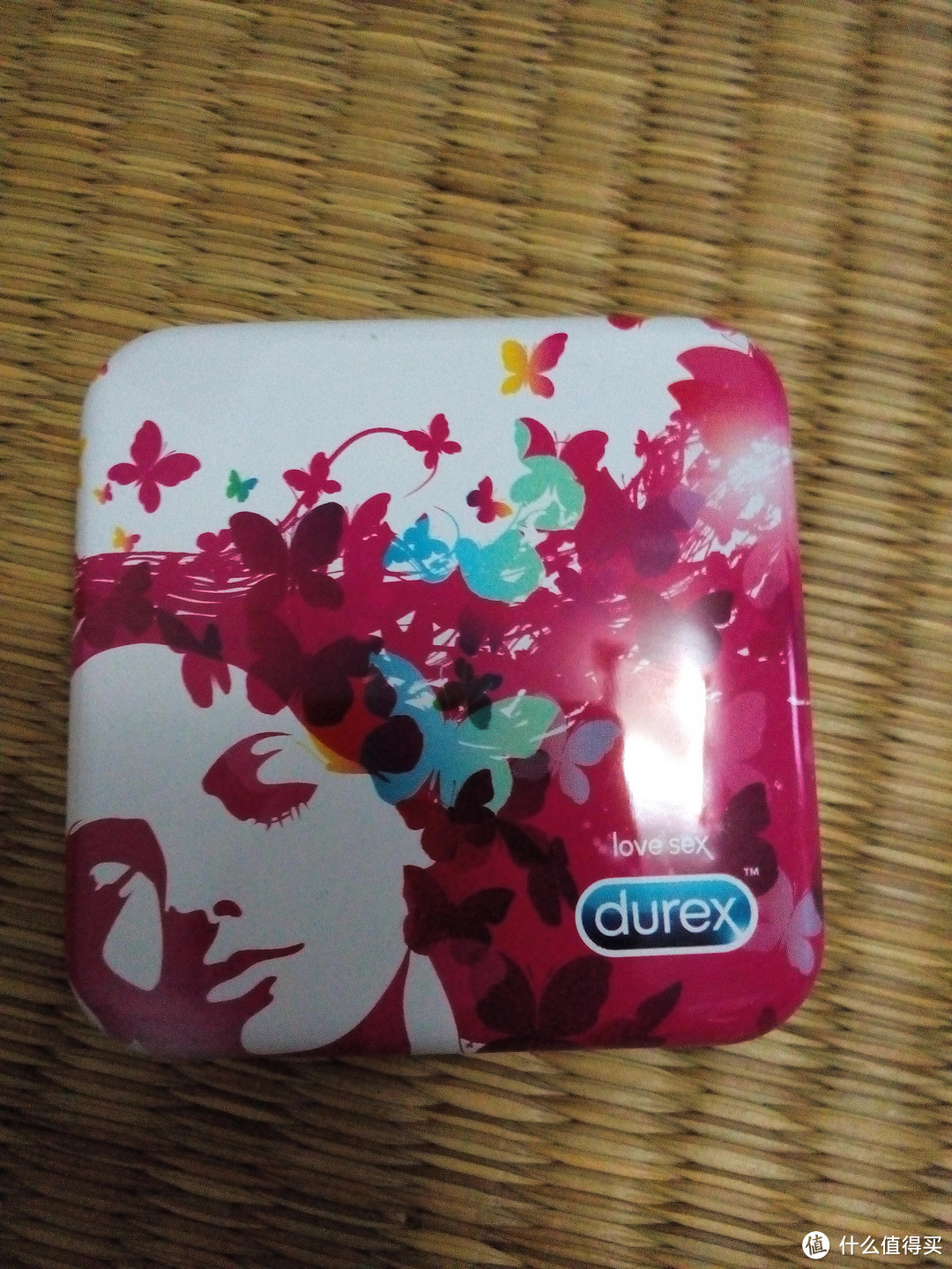 Love in the Box---Durex 杜蕾斯 Love Box 三只装铁盒