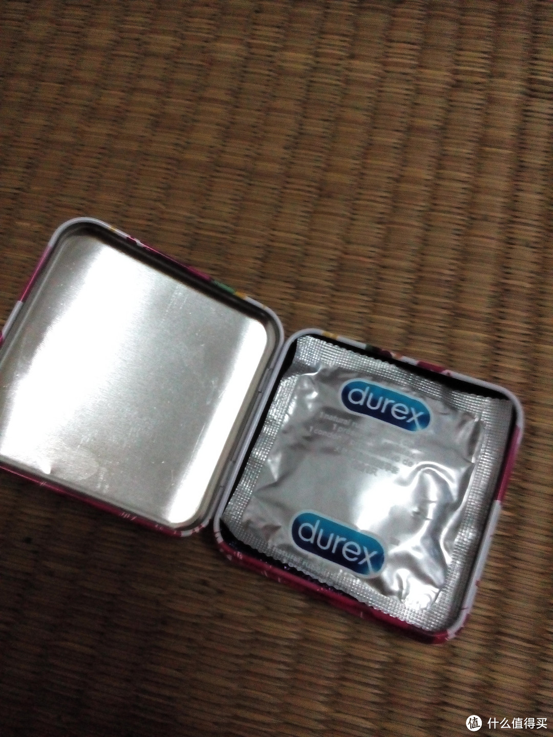 Love in the Box---Durex 杜蕾斯 Love Box 三只装铁盒