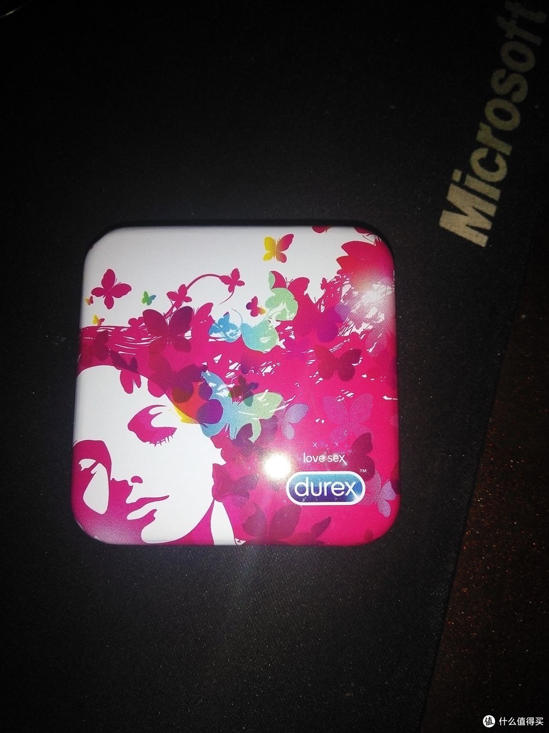 很精致的铁盒，买椟还珠的LOVE BOX