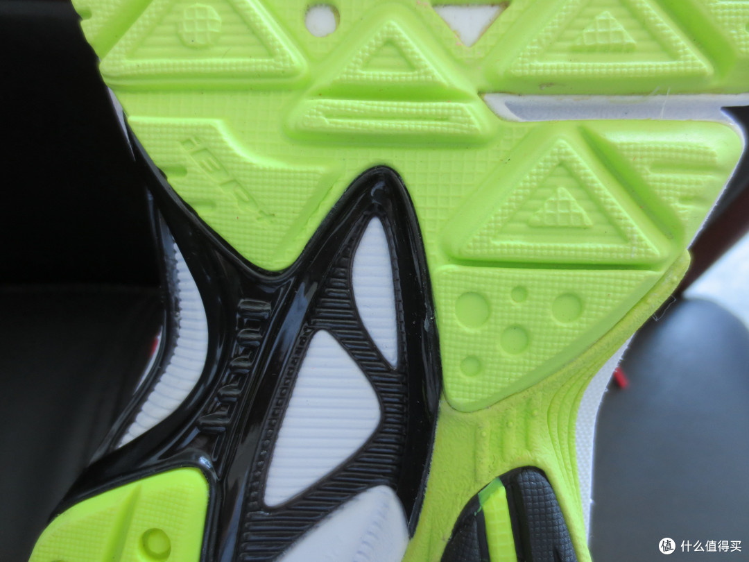 “鞋”不可貌相，虽然看着有些寨，但脚感确是极好的——Saucony 索康尼 ride 6 跑鞋
