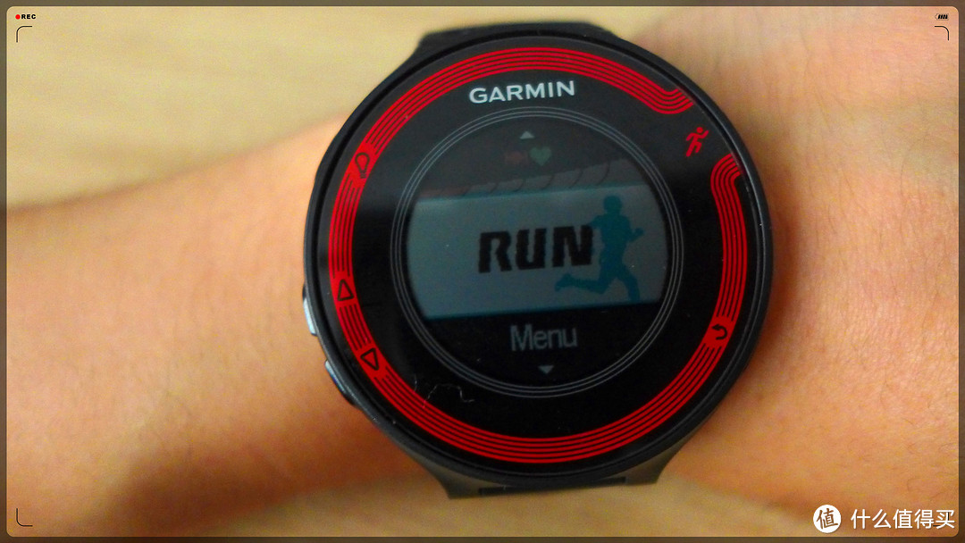 入手 Garmin 佳明 forerunner220 GPS运动手表