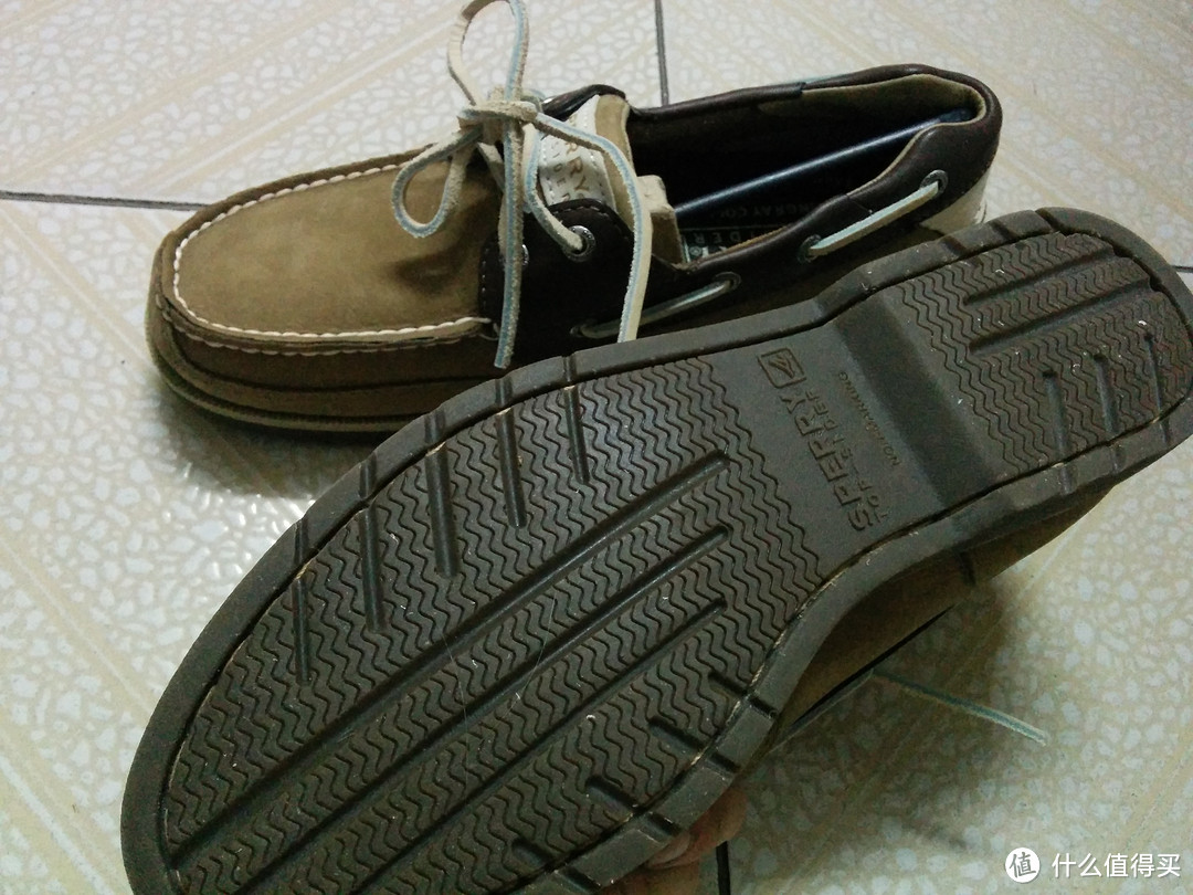 夏日风尚 船鞋鼻祖：Sperry Top-Sider Stingray 男款2眼船鞋