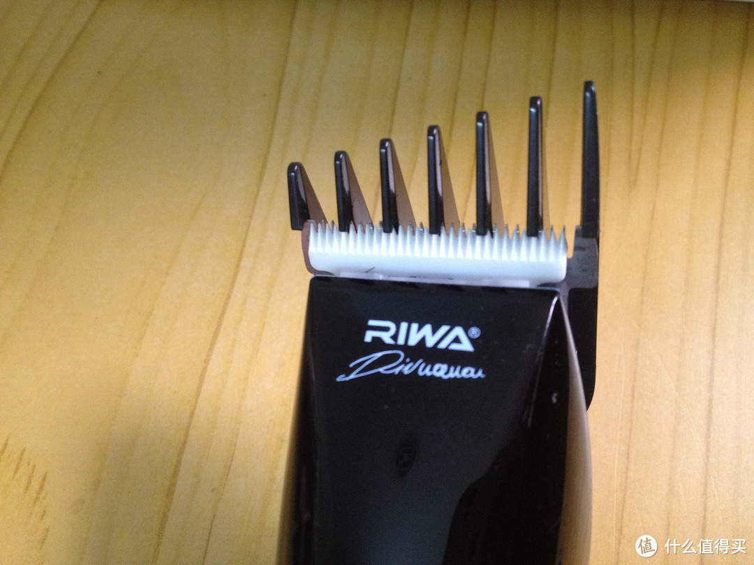 RIWA雷瓦智能感应理发器RE-760A测评