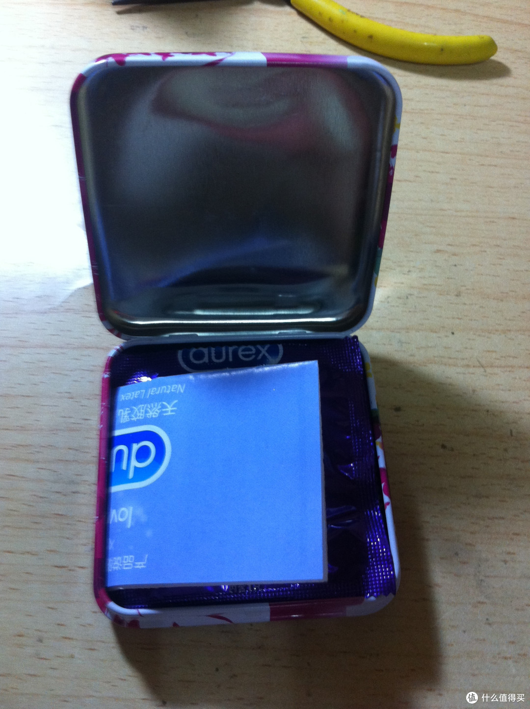 乱花渐欲迷人眼---Durex 杜蕾斯 Love Box 三只装铁盒
