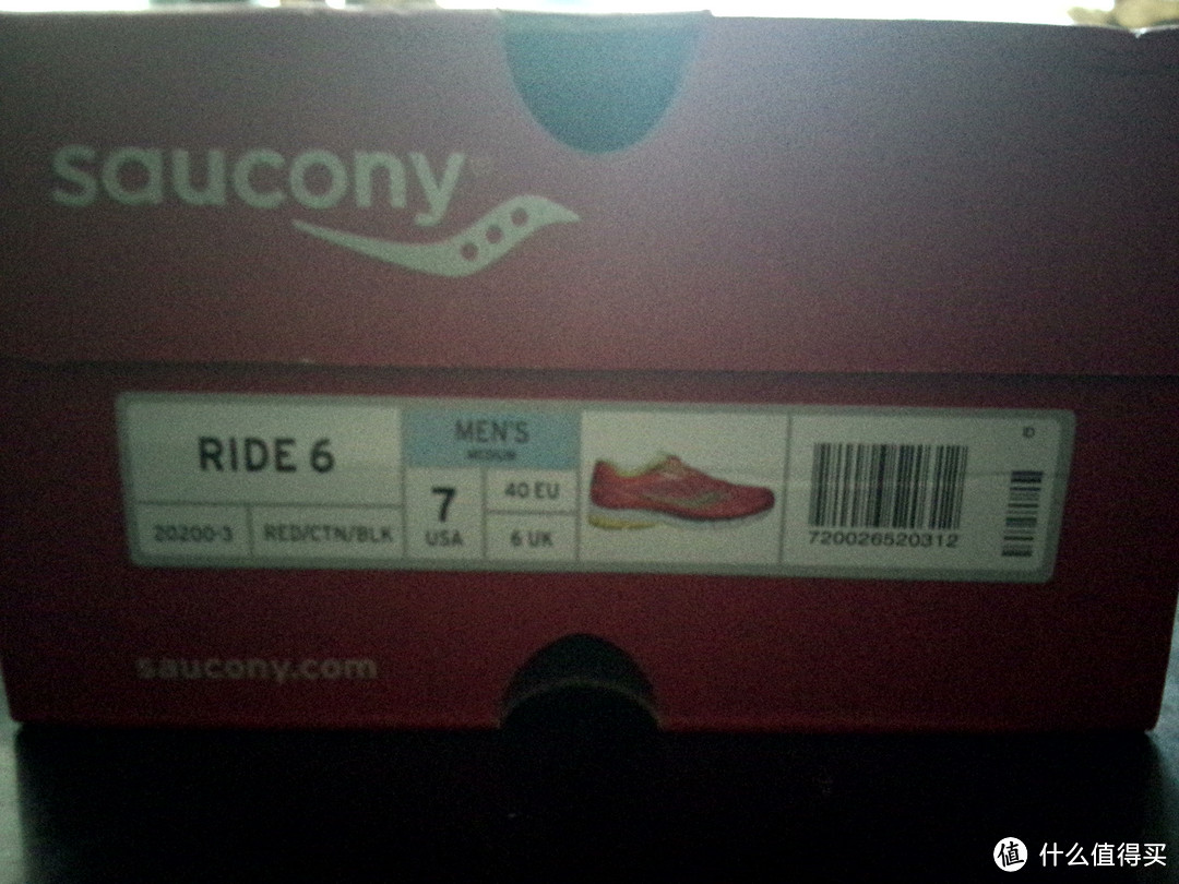 跑步装备：Saucony 索康尼 Ride 6 男款次*级缓震系跑鞋 & Plantronics 缤特力 BackBeat 903+ 运动式蓝牙立体声耳机