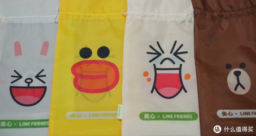 买盒子送月饼：line粉乱入 香港美心月饼 x Line Friends 合作款
