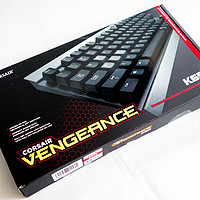 美商海盗船 Vengeance K65 机械键盘外观展示(logo|键帽|铝板)