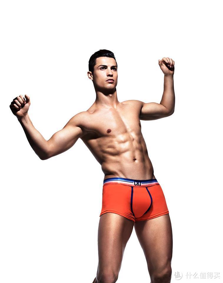 Cristiano Ronaldo CR7 2014 秋冬內衣系列 C罗出镜秀肌肉