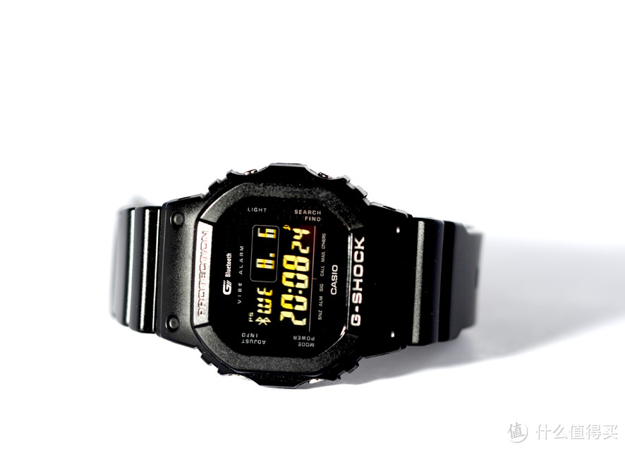 续航两年的“智能GSHOCK”：CASIO 卡西欧 蓝牙G-SHOCK系列 GB5600B-1BJF 运动腕表