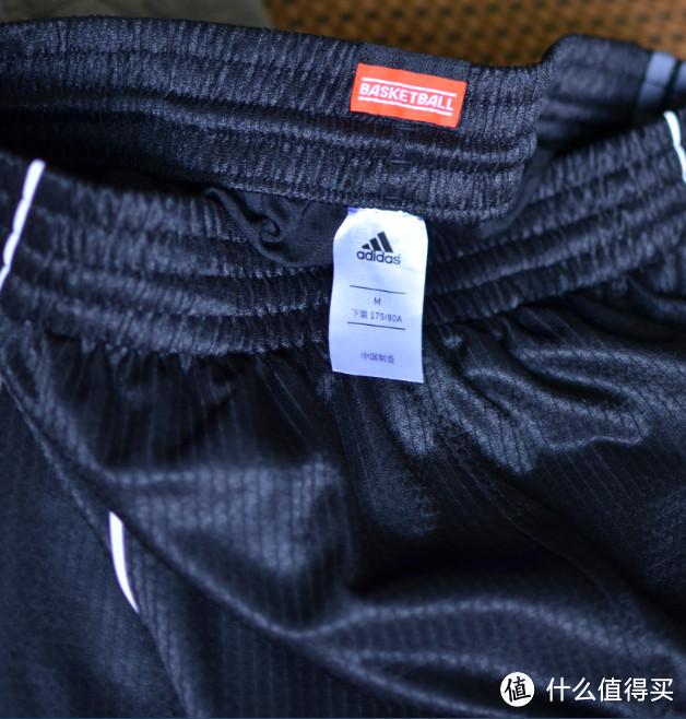 我的夏日跑步套装：asics 亚瑟士 GT2000 跑步鞋 & adidas 阿迪达斯 运动服