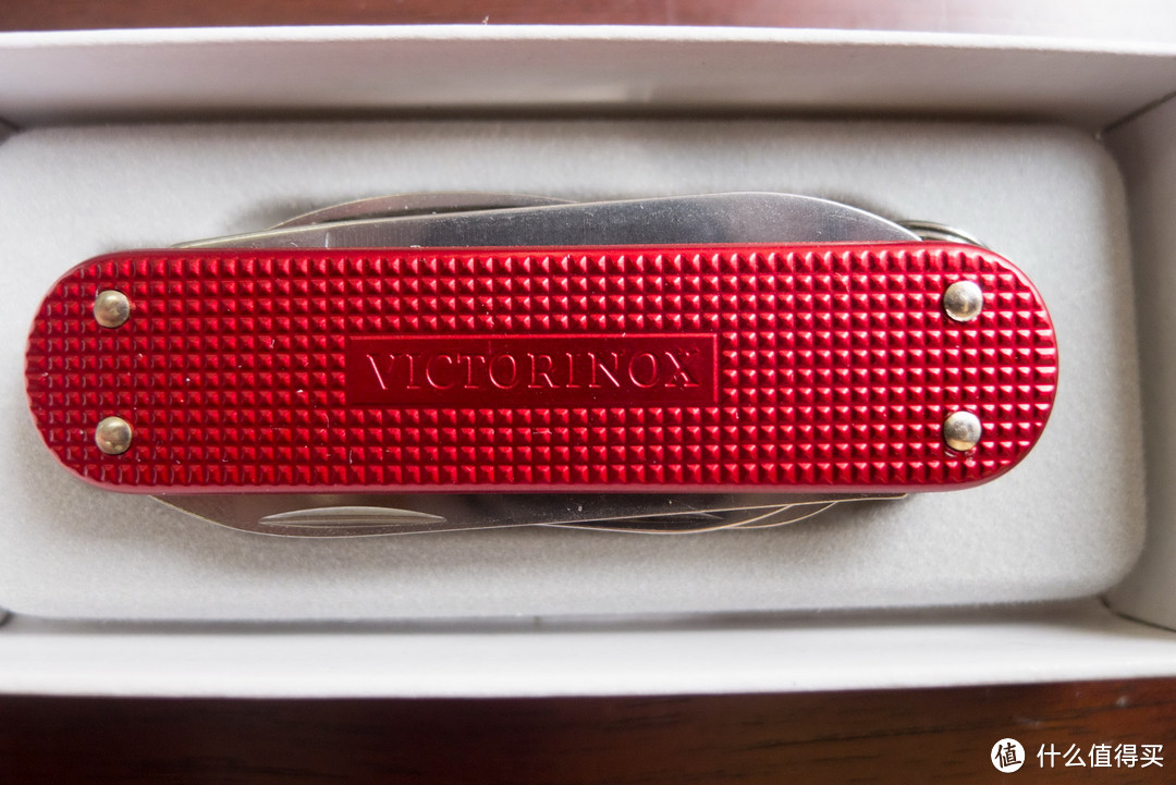 女王送的新钥匙扣：维氏军刀 迷你冠军 铝柄款 红 MiniChamp 0.6381.20