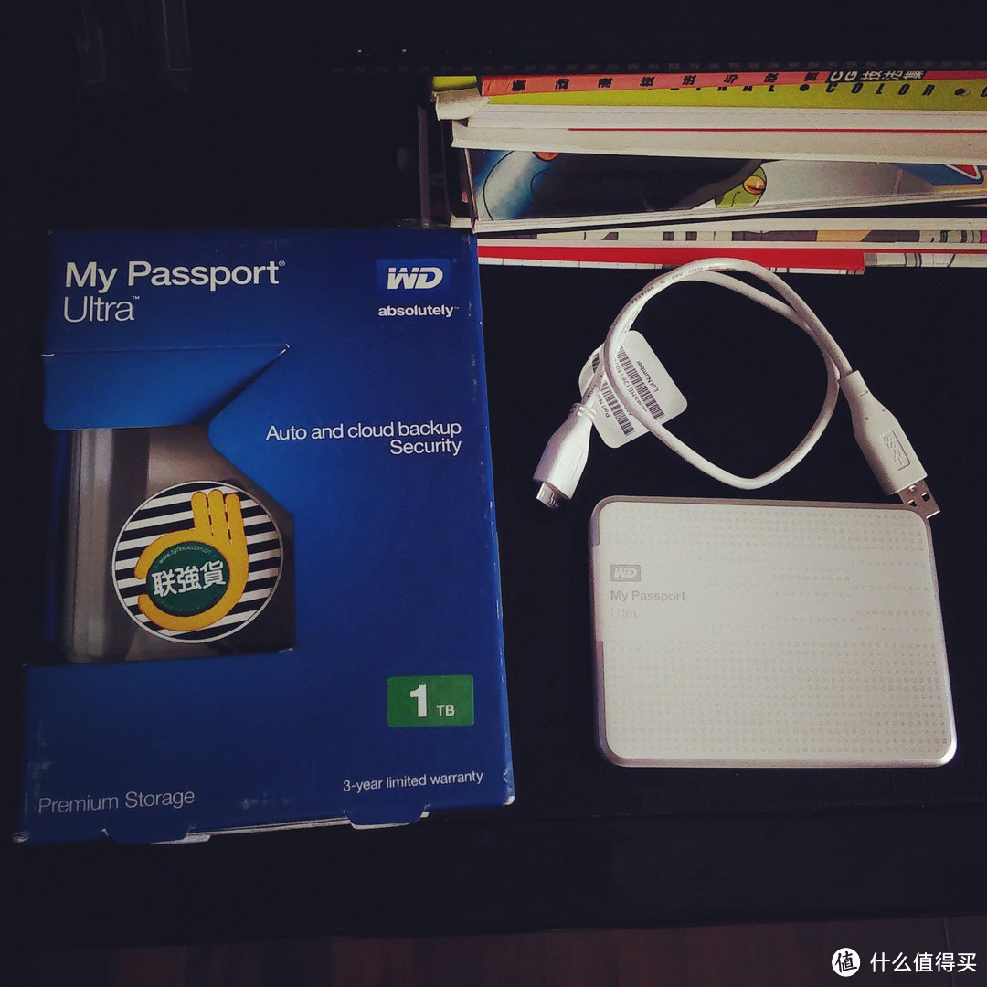 收集癖的爱与恨：玉面小白龙！WD 西部数据 My Passport Ultra USB3.0 1TB 移动硬盘 WDBZFP0010BWT-PESN 