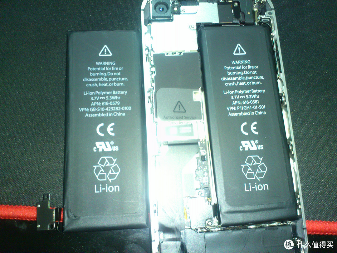 为了给iPhone4s换电池购入的 老A38合1工具和小台钳